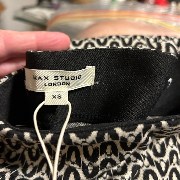 Stretch Pull Up slacks size X Small flared - Picture 9 of 9